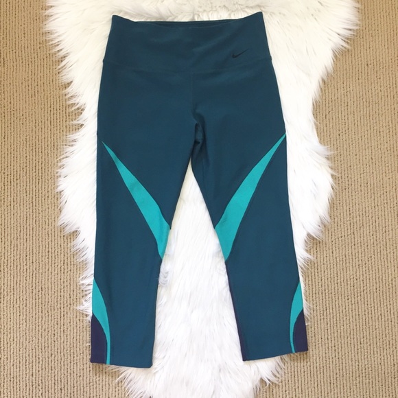 Nike Pants - Nike Dri-Fit Colorblock Striped Capris